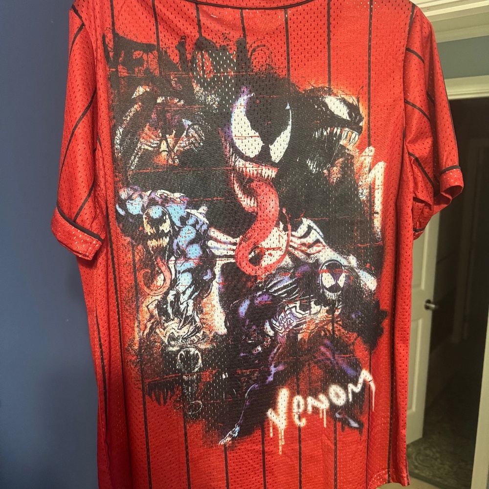 Marvel Spider-man Venom Button Up Jersey Small